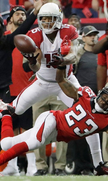 Falcons flash offensive depth, overwhelm Cardinals 38-19